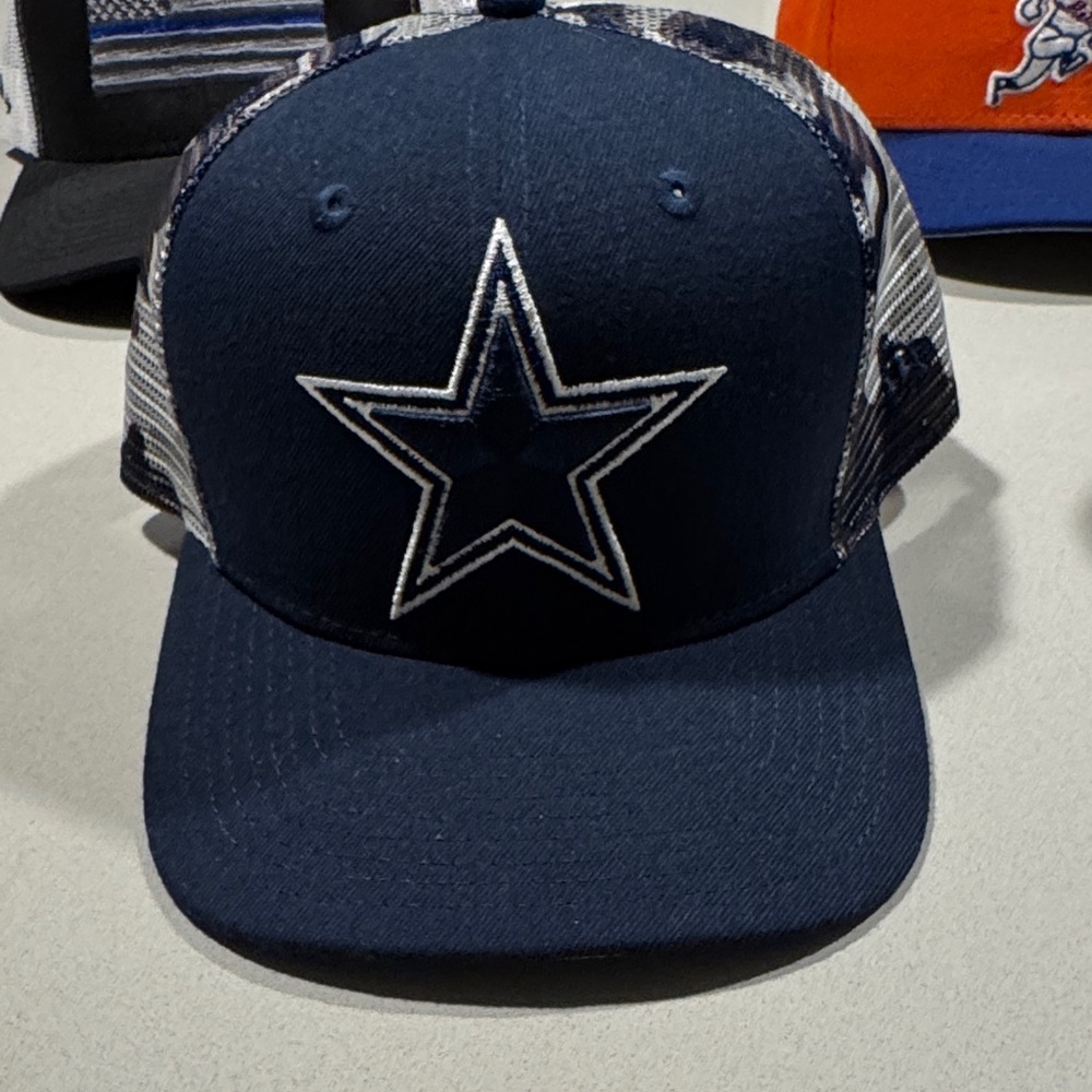 New Era Cowboys Camo adjustable